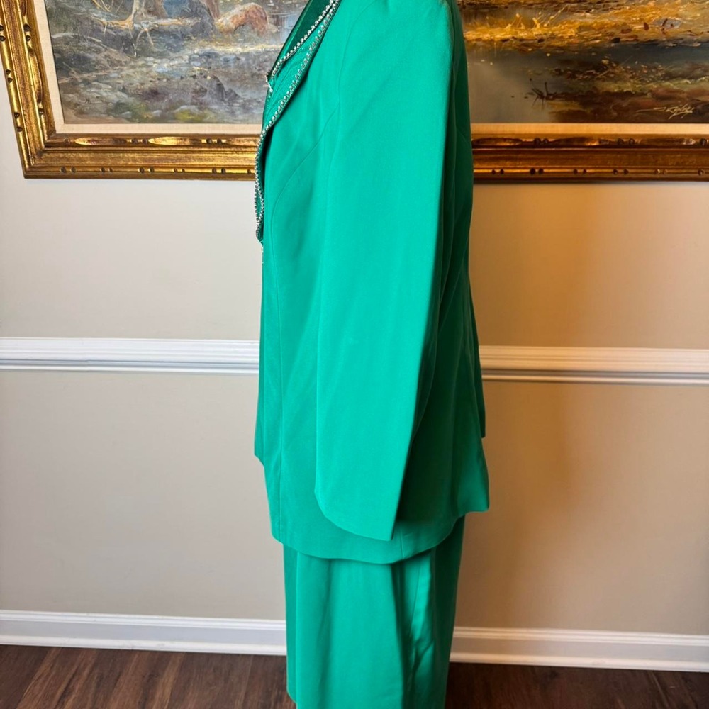 Vintage Emerald Green Skirt Suit Rhinestone Trim Gold Brooch Plus Size 18W - Picture 3 of 8